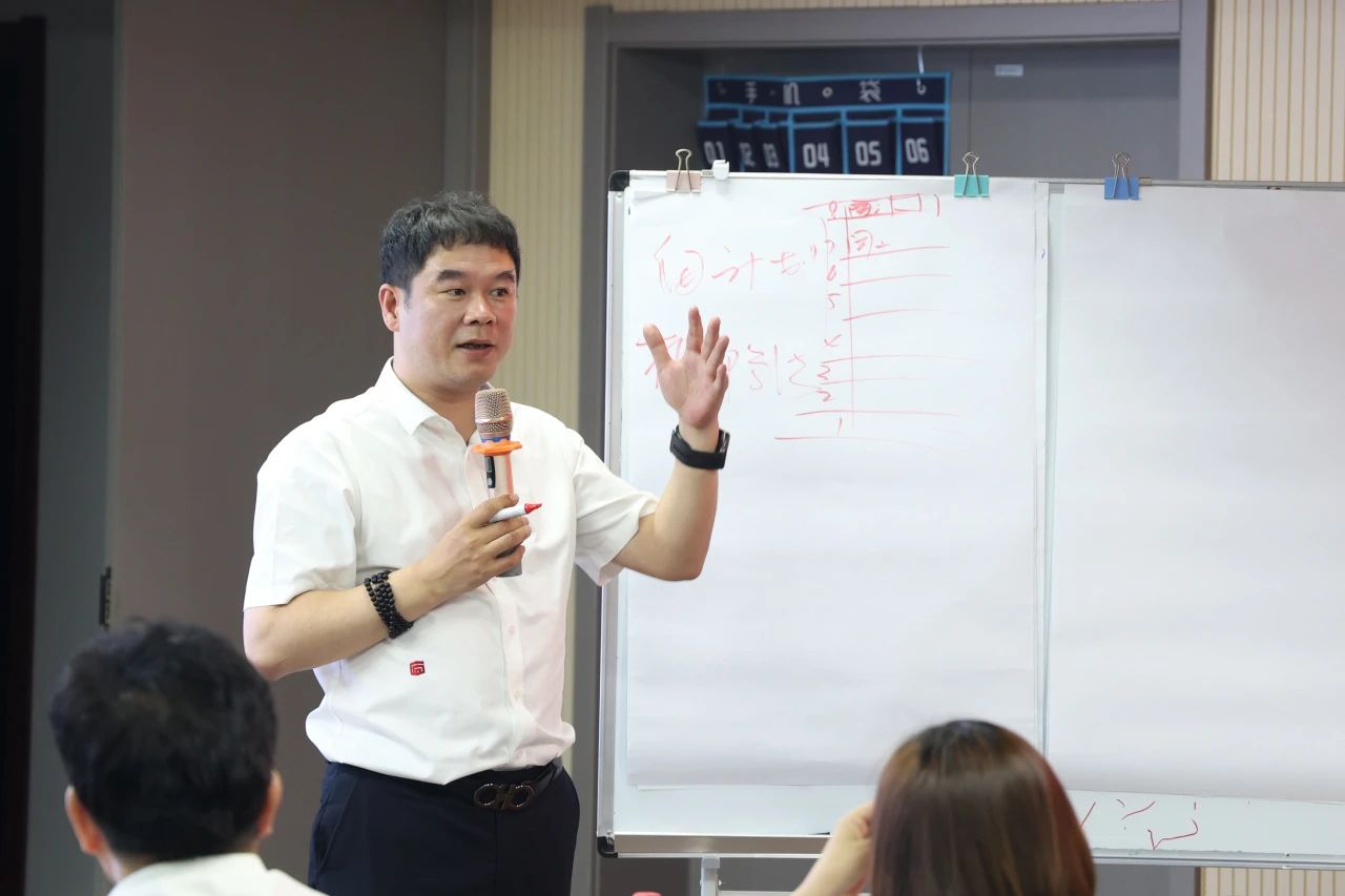 1745462642328676.jpg 7c41afbde0ade0b320e9775f0725908e.jpg