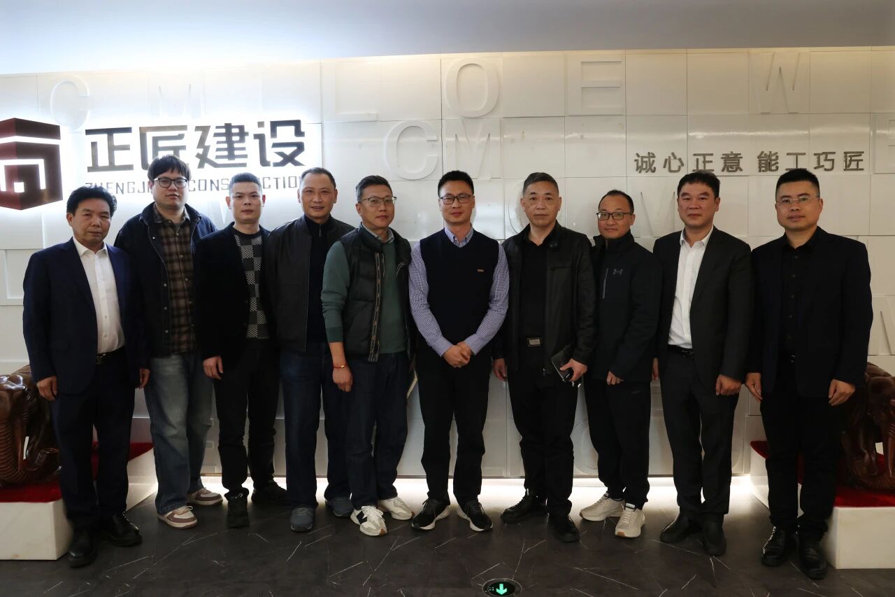 1774945126301824.jpg 00a1b4336409b8f75ed24590500cb9f0.jpg